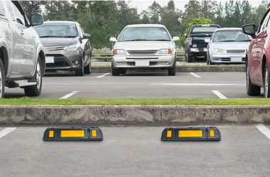 Công dụng của cục chặn bánh xe