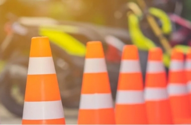 7 công dụng của cột phân làn chóp