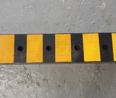 Cao Su Chống Va CC-C32 (1000 x 200 x 100 mm)