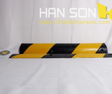 Gờ Giảm Tốc Cao Su CC-B33 (1000 x 150 x 30 mm)