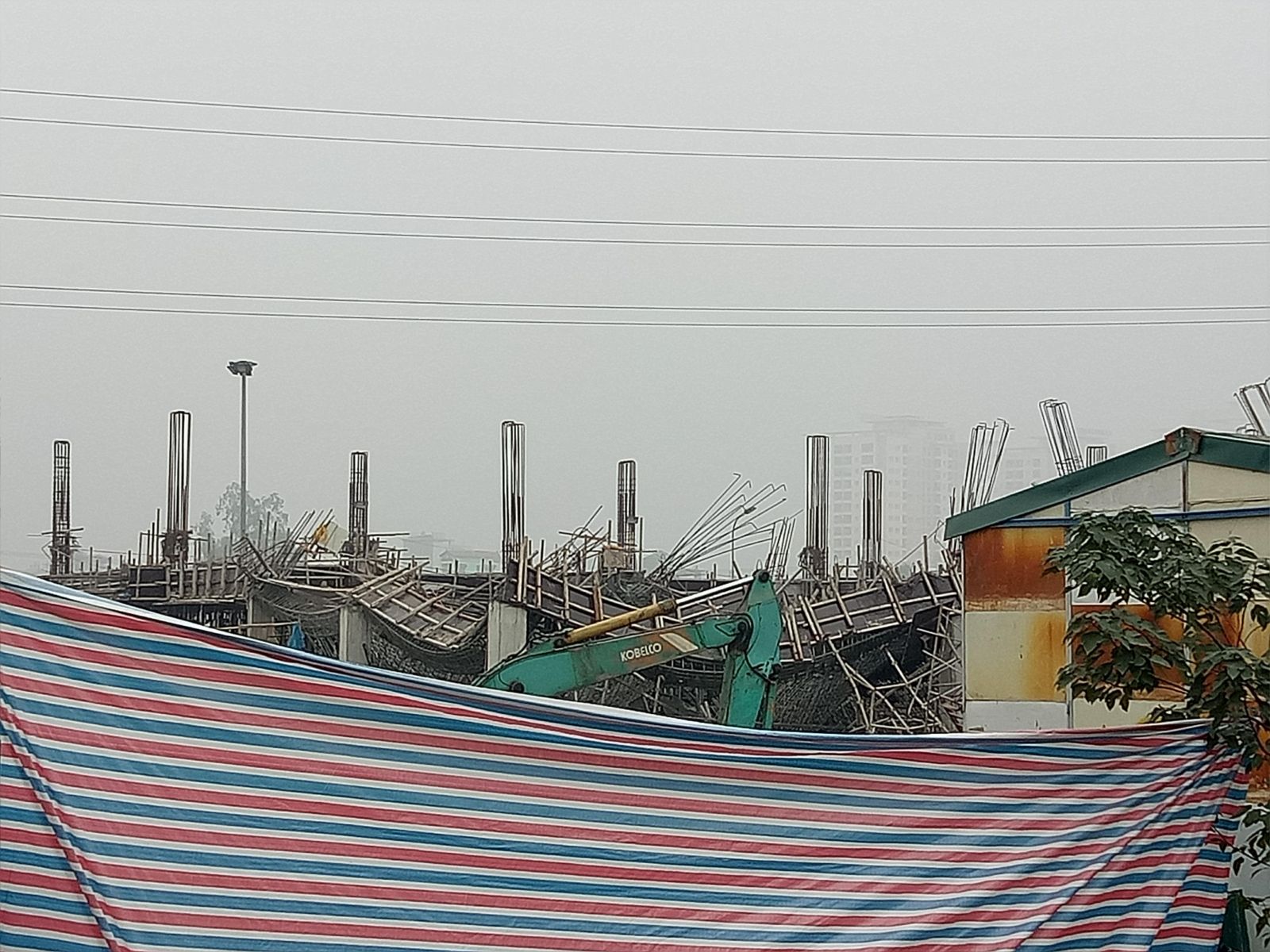 Bạt Che Công Trình Khổ Lớn