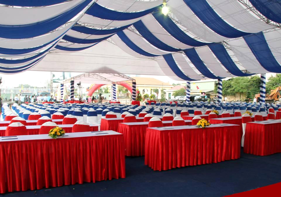 bạt che có khung rạp